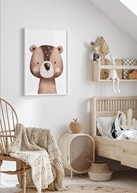 Illustrated bear with light brown fur on white background-2
