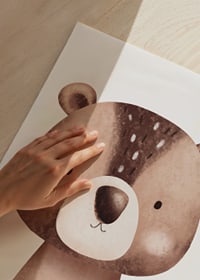 Illustrated bear with light brown fur on white background-3