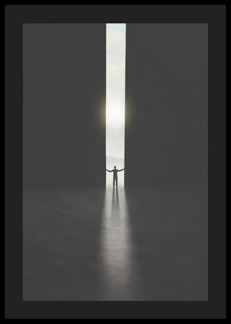 Silhouette eines Mannes, der dunkle Türen zum Licht öffnet-12