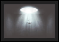 La figura illustrata cade dall'apertura luminosa nella stanza buia-4