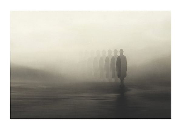 Plagát Disappearing Into The Fog