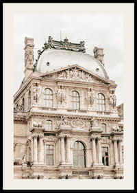 Fotografia pavilónu Richelieu s ozdobnými detailmi fasády-2