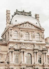 Fotografi av Pavillon Richelieu med utsmyckade fasaddetaljer-7