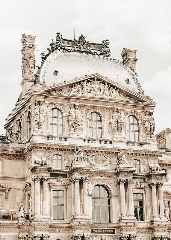 Pavillon Richelieu Palais du Louvre Paris-12