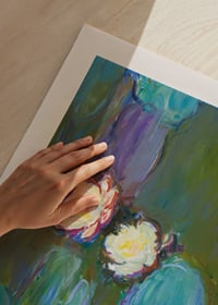 Impressionistiska näckrosor i grönt vatten av Monet-3