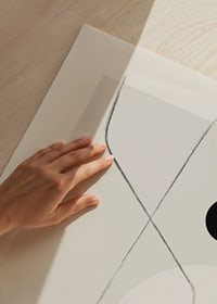 Abstrakta linjer och geometriska former i beige och svart-3