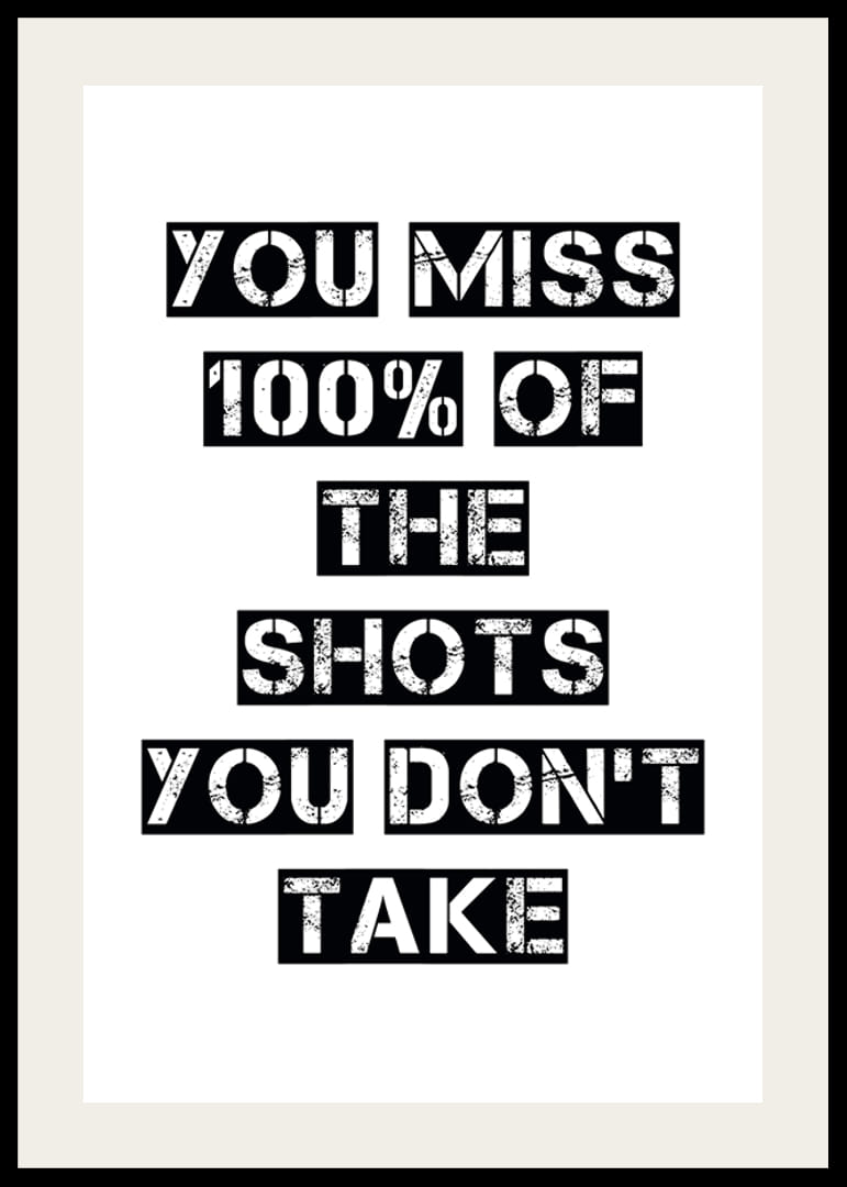 Testo in bianco e nero con citazione sul coraggio di correre rischi-12