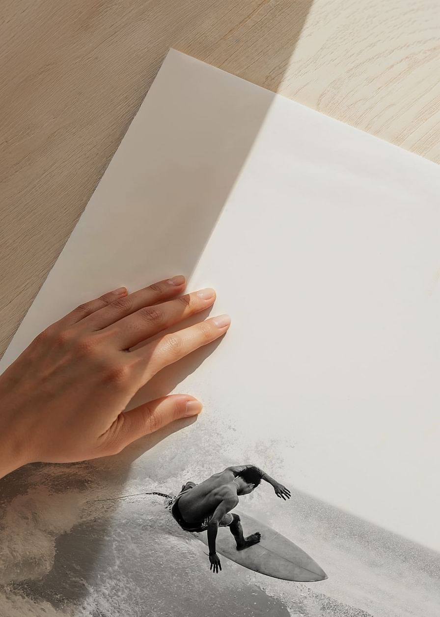 Surfer B&W-12