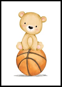 Illustrerad liten björn sittande på en orange basketboll-0