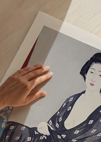 Japansk kvinde i mønstret sommerkimono af Goyō Hashiguchi-3