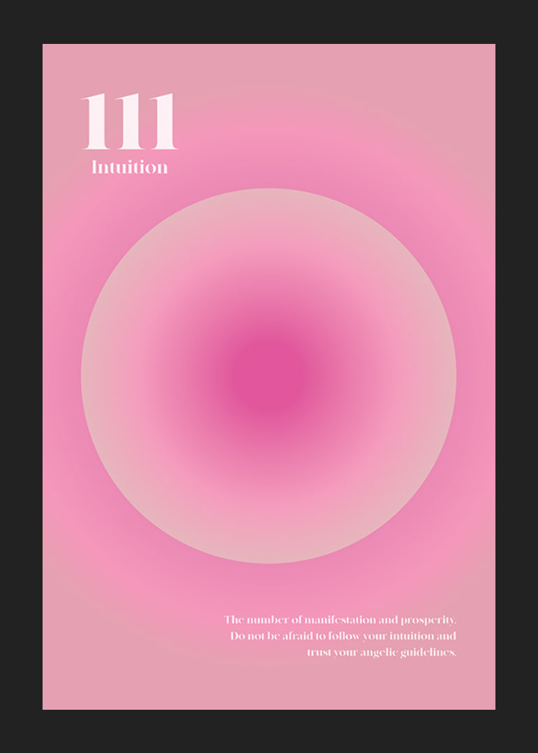 Abstrakt cirkulär illustration i rosa toner med texten 111-12