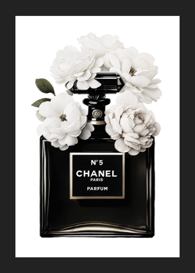 Bottiglia di profumo nera illustrata con fiori bianchi sulla parte superiore-12