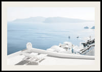 Fotografia obielených terás na pozadí modrého mora, Santorini-2