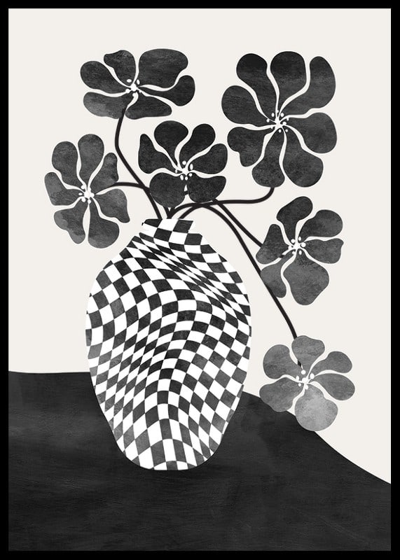 Abstrakt svartvit vas med schackrutigt mönster och blommor-12