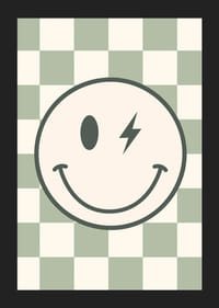 Grafische smiley met bliksemdetails op een groen-wit geblokte achtergrond-5