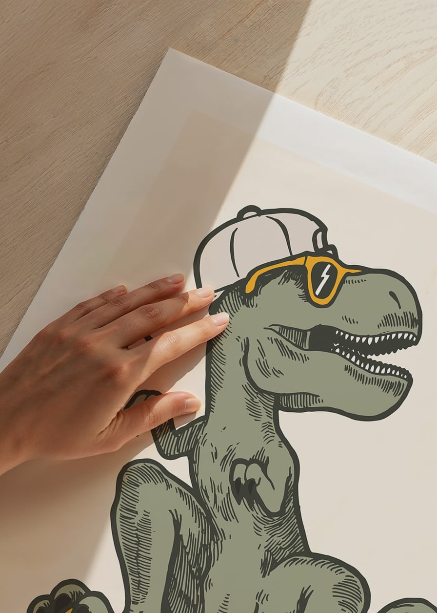 T-rex ilustrat cu șapcă și ochelari de soare pe skateboard-12