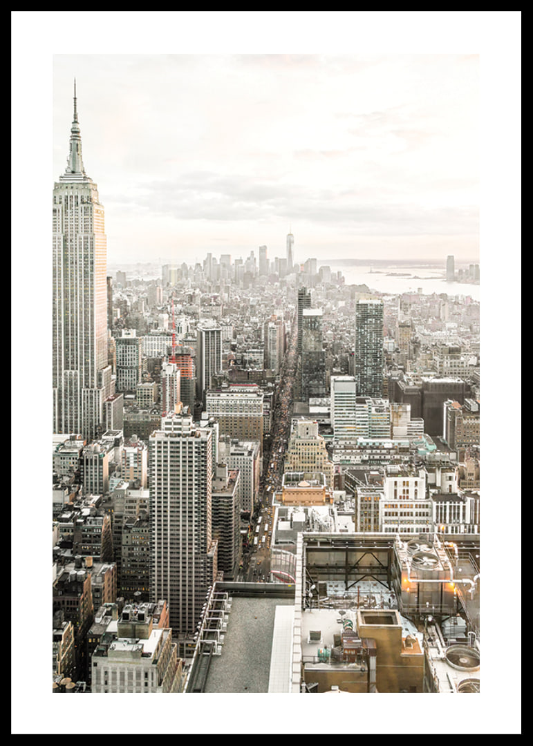 Photograph of Manhattan with the Empire State Building in morning light-12