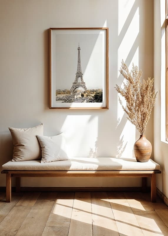 Fotografi av Eiffeltornet i Paris mot ljus, mild bakgrund-12