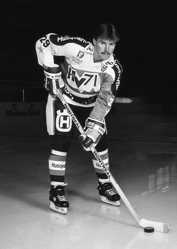 Kari Eloranta B&W-12