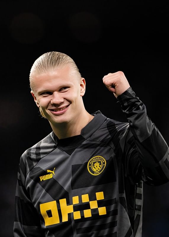 Erling Haaland futbalista v Manchestri City, Premier League, Anglicko.-12