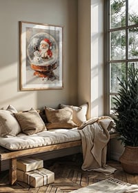 Målad snöglob med jultomte och snögubbe i varma färger-8