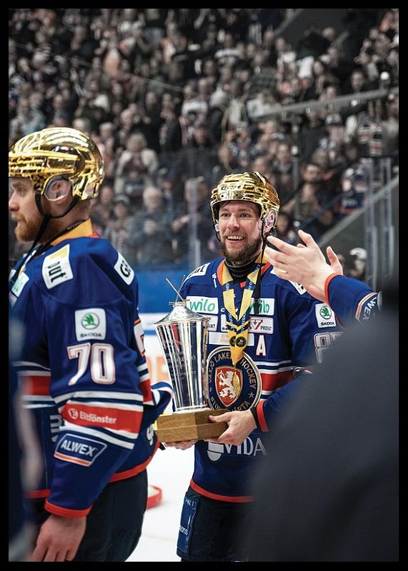 87 Robert Rosén Le Mat Växjö Lakers-12