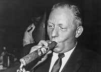 Frölunda HC Bittan Med Segercigarr 1965-3