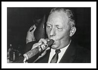 Frölunda HC Bittan Med Segercigarr 1965-0