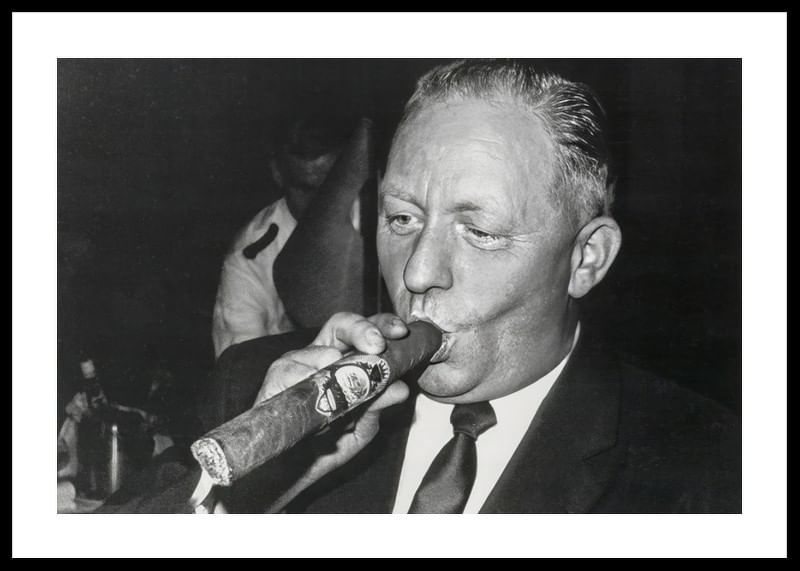 Frölunda HC Bittan Med Segercigarr 1965-12