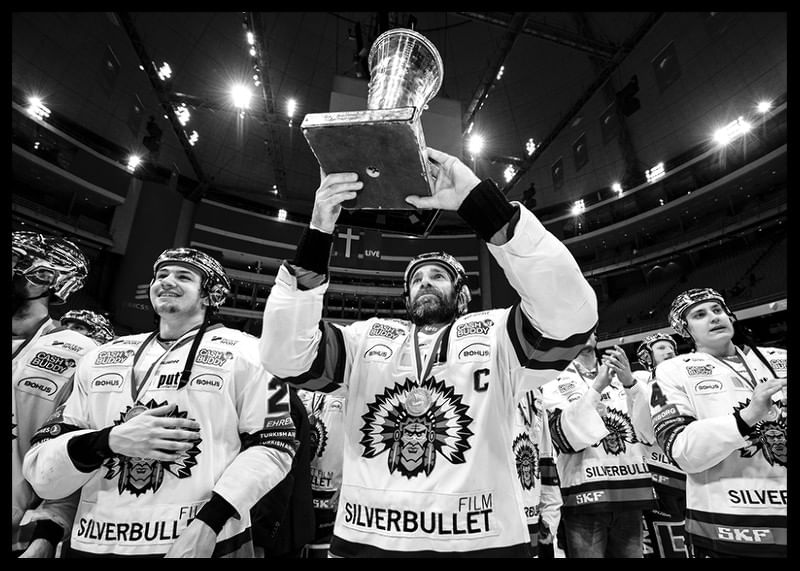 Frölunda HC Joel Lundqvist 2019 B&W-12