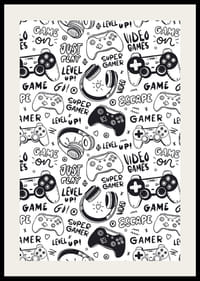 Ilustración en blanco y negro con controladores de juegos y auriculares.-2