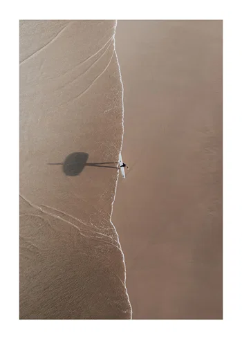 Poster Surfer Drone View