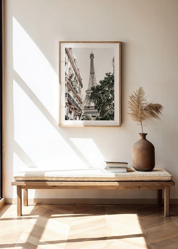 Plakāts Eiffel Tower Low Angle crossfade
