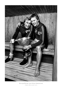 Rutger Backe och Sigge Johansson med pokalen efter seger i allsvenskan-1