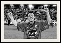 Fredrik Ljungberg firar segern 1997 mot AIK-4