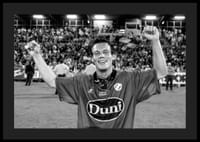 Fredrik Ljungberg firar segern 1997 mot AIK-6