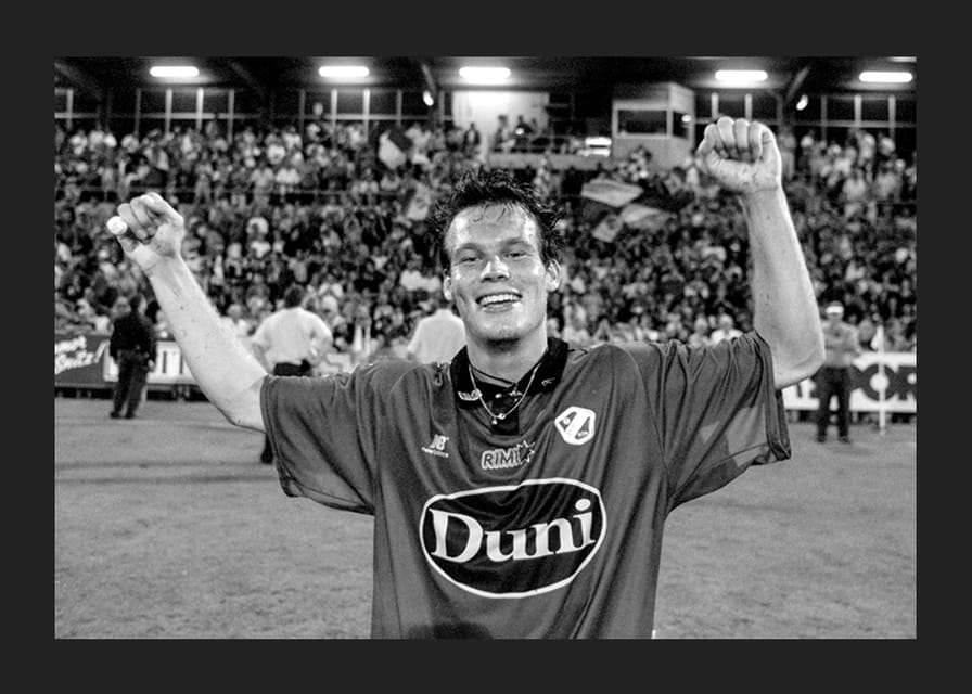 Fredrik Ljungberg firar segern 1997 mot AIK-12