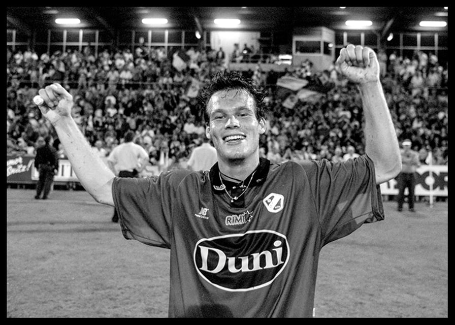 Fredrik Ljungberg firar segern 1997 mot AIK-12