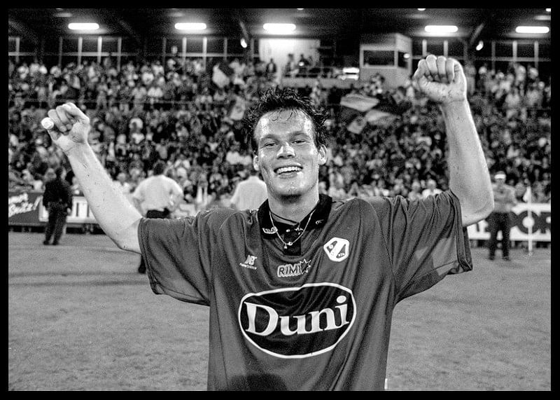 Fredrik Ljungberg firar segern 1997 mot AIK-12