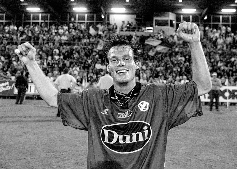 Fredrik Ljungberg firar segern 1997 mot AIK-12