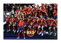 Spanien presenteras som vinnare i UEFA Euro 2024-1