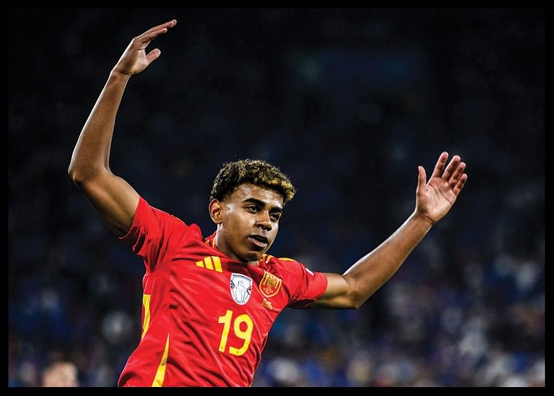 Lamine Yamal during the match against Italy in UEFA Euro 2024-12