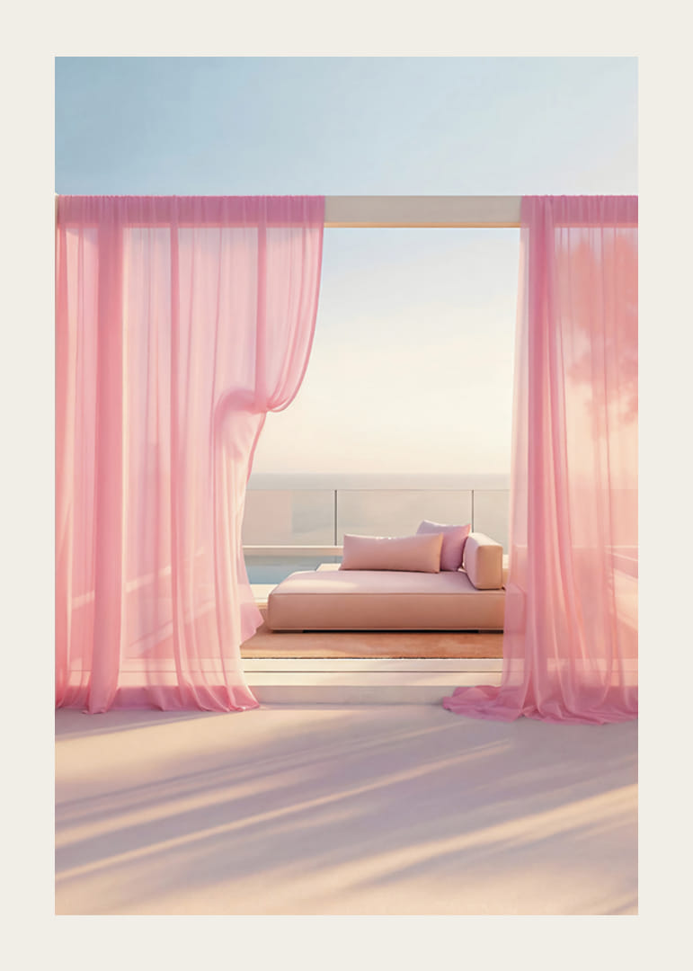 Fotografická denná posteľ s ružovými závesmi na terase pri mori-12