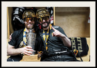 Oscar Lindberg och målvakt Gustaf Lindvall under final fem-4