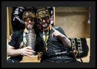 Oscar Lindberg och målvakt Gustaf Lindvall under final fem-6