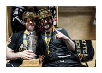 Oscar Lindberg och målvakt Gustaf Lindvall under final fem-1