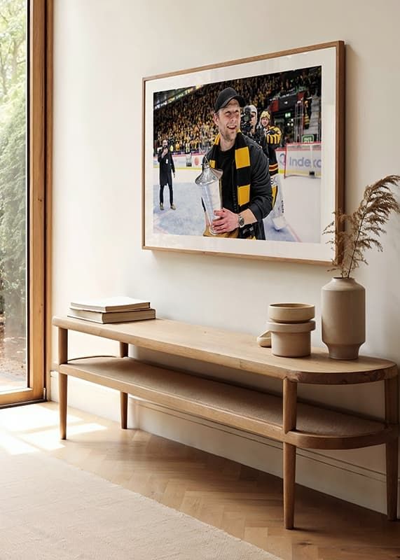Poster Oscar Möller Med Pokalen Skellefteå AIK crossfade