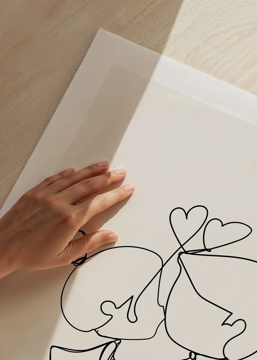 Poster cu o ilustrație minimalistă de artă în linie a unei fete și a unui băiat care transmit dragoste-12