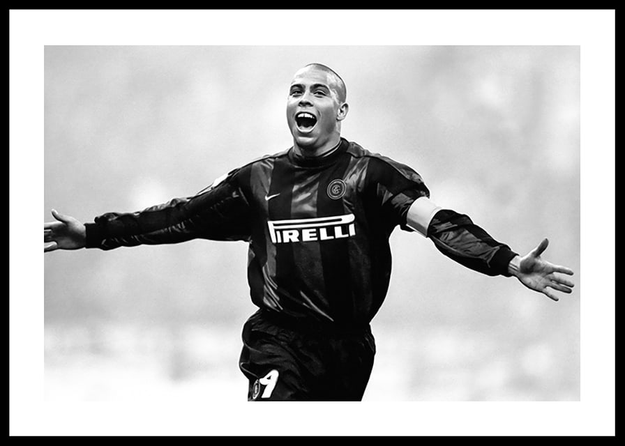 Ronaldo Luís Nazário de Lima Football Club Internazionale Milan 1999-12