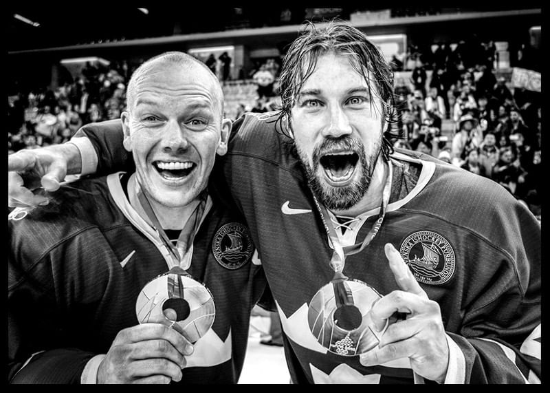 Peter Forsberg Och Mats Sundin OS-Guld i Turin Italien 2006-12